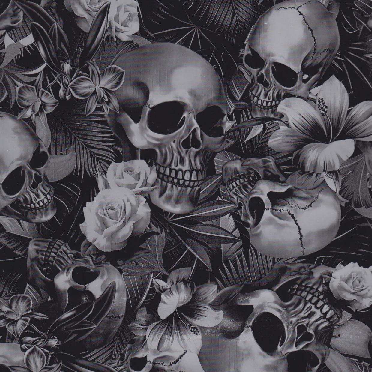 METALLIC BLACK SILVER SKULL GARDEN