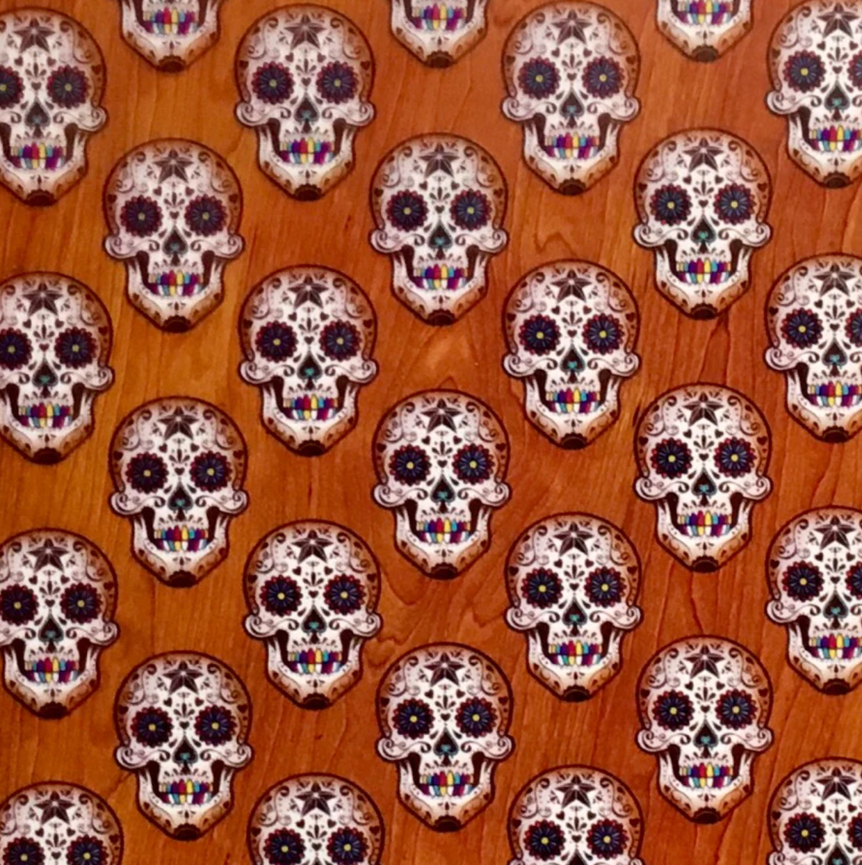 WOODGRAIN SUGAR SKULLS